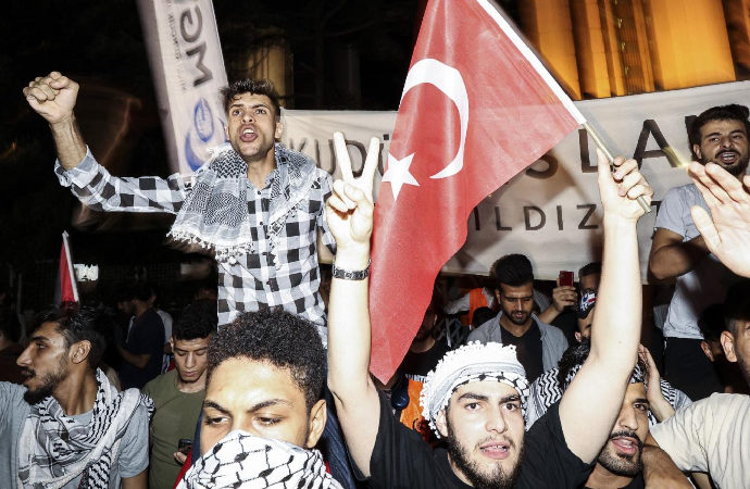AGD İstanbul Şubesi, İsrail’i protesto etti