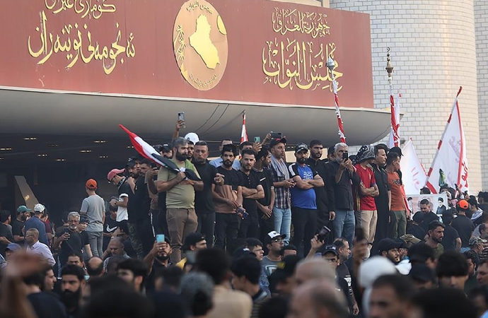 Sadr’ın parlamentoyu feshetme çağrısını Haşdi Şabi reddetti