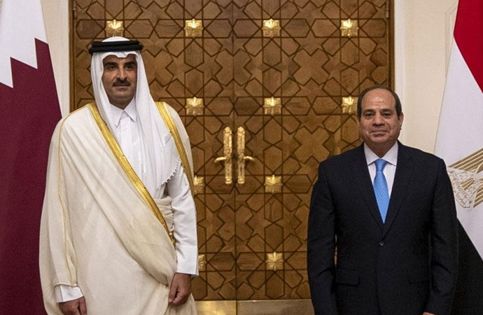 Katar Emiri ile Mısır Cumhurbaşkanı arasında görüşme