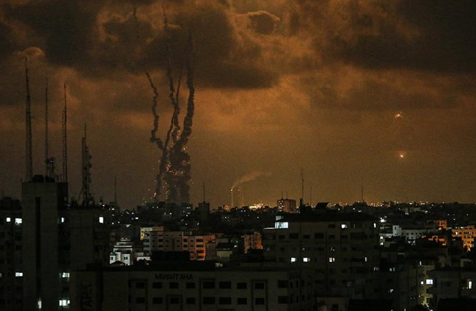 Kudüs Seriyyeleri’nden işgalci İsrail kentlerine roket atışları