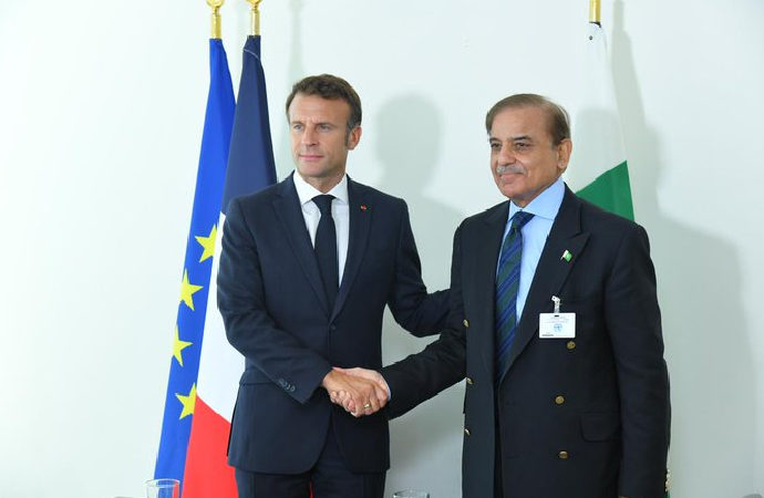 Pakistan’a destek için Fransa uluslararası konferans düzenleyecek