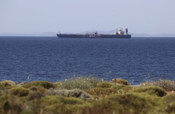 ‘Rus petrolü Yunanistan açıklarından Avrupa’ya naklediliyor’