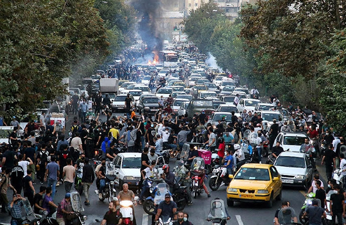 İran’da gösteriler 6. gününde