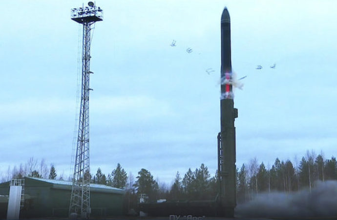 Rusya nükleer silahlarla tatbikat yaptı