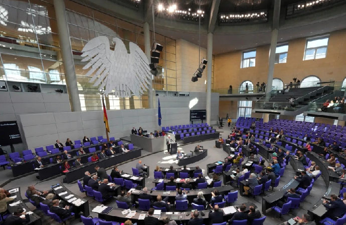 Alman ordusuna İHA’ları vurma yetkisi veriliyor