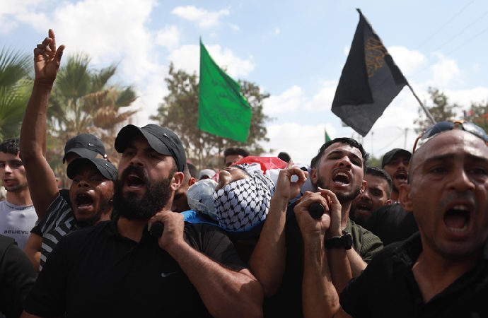 Filistinliler, İsrail’in alıkoyduğu şehit cenazelerini istiyor