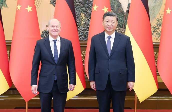 Çin’den dönen Almanya Başbakanı, ABD’ye bilgi verdi