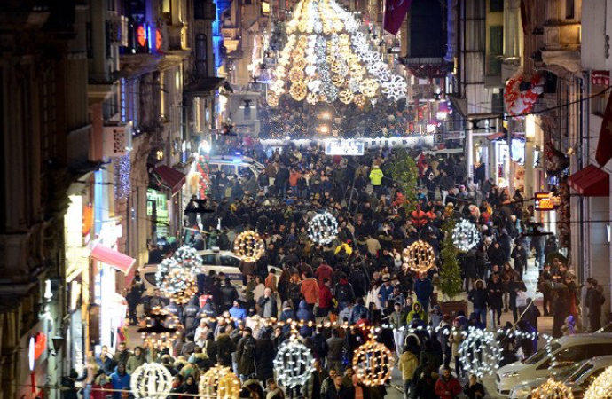 İstanbul’da yılbaşı kutlamaları için kapatılacak cadde ve sokaklar duyuruldu