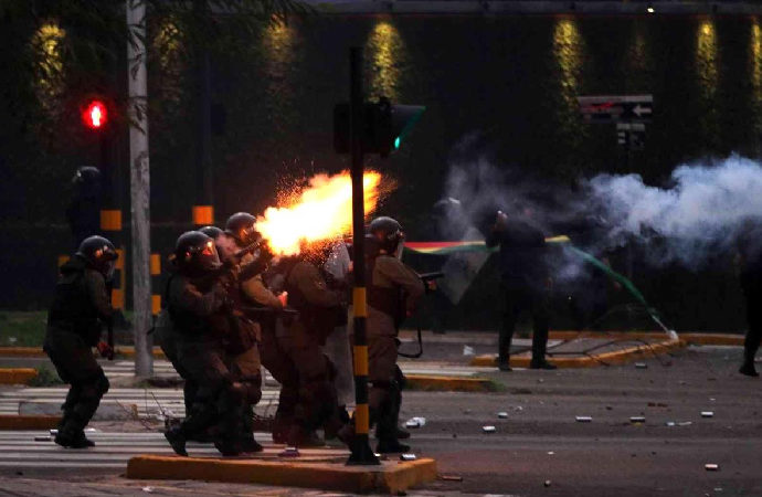 Peru’nun ardından Bolivya da karışmaya aday!