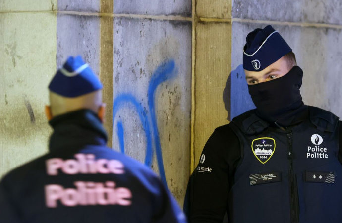 Fransa’da neonazi grup mahkemeye çıkarıldı