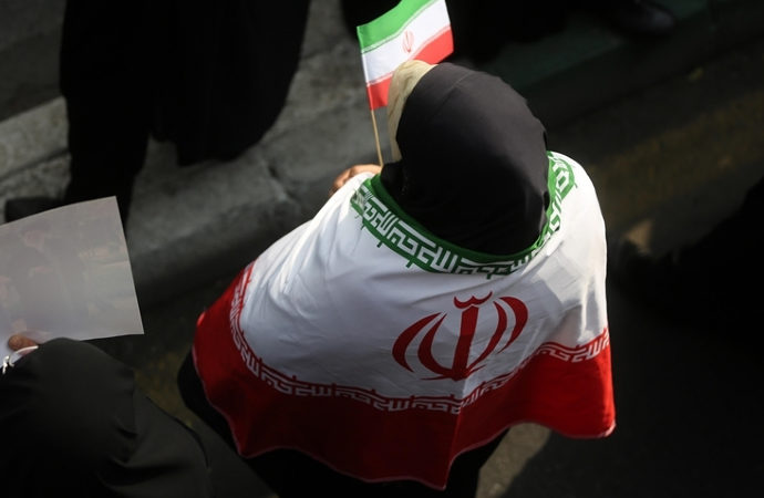 İran’da “irşad devriyeleri” olarak bilinen “ahlak polisi” birimi kapatıldı