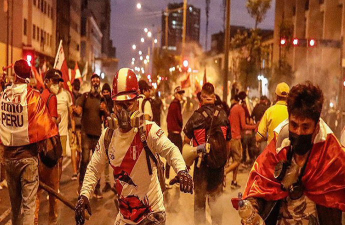 Peru’da 7 Aralık’tan bu yana protestolar sürüyor