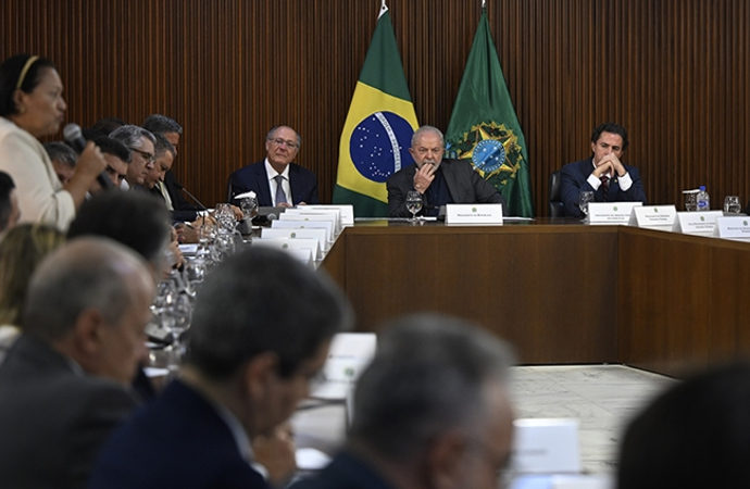Brezilya’da “Demokrasiyi Savunmak” isimli ortak bildiri imzalandı