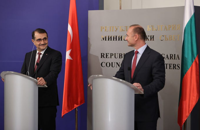 Türkiye’den Bulgaristan’a doğalgaz transferi için 13 yıllık anlaşma