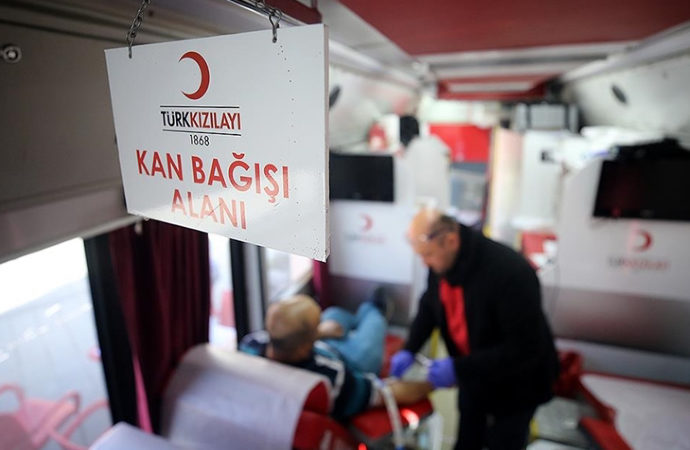 Türk Kızılayın kan stokları “alarm” veriyor