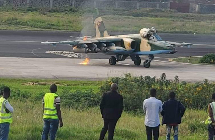 Ruanda ordusu Kongo savaş uçağını vurdu