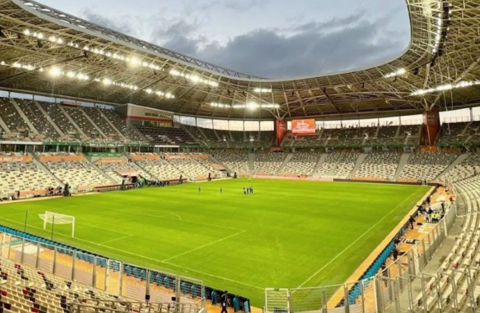 Katar’ın ardından Cezayir’de de futbol yükselişte!