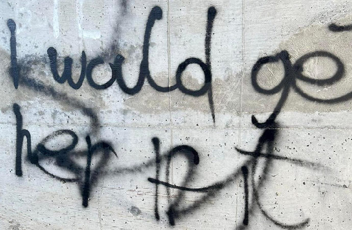 Hırvat bölgesinde, ‘Müslümanları keseceğiz’ duvar yazıları!