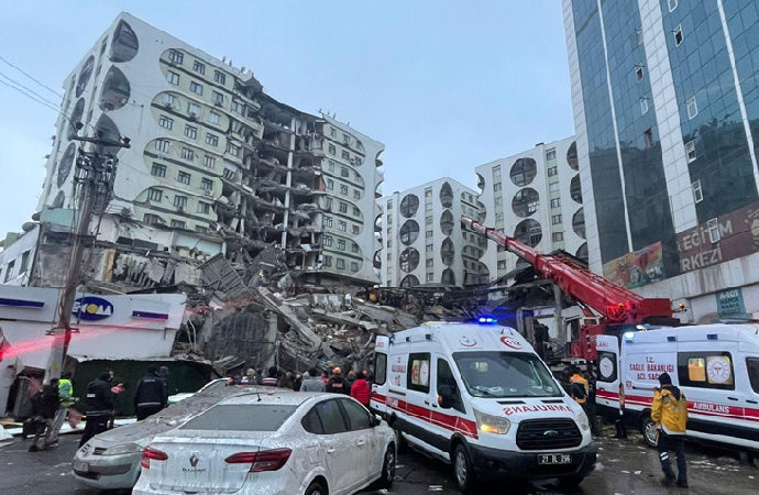 Kahramanmaraş’ta 7,4’lük deprem 10 ilde, Suriye ve Lübnan’da hissedildi