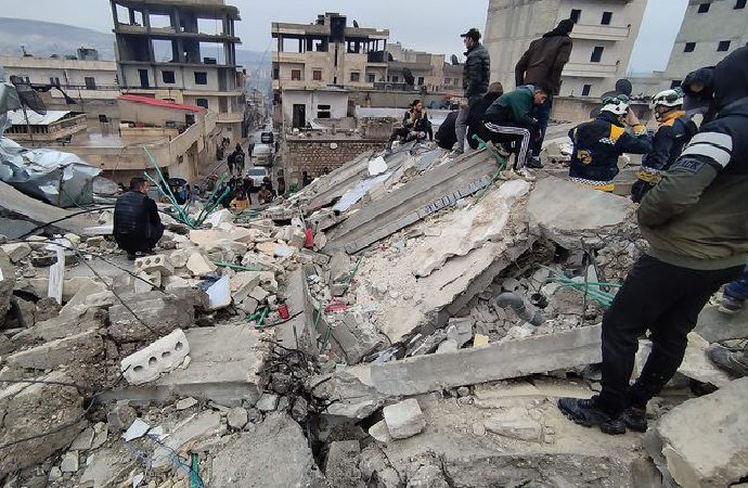 Depremde Suriye’de 574 can kaybı, binlerce yaralı