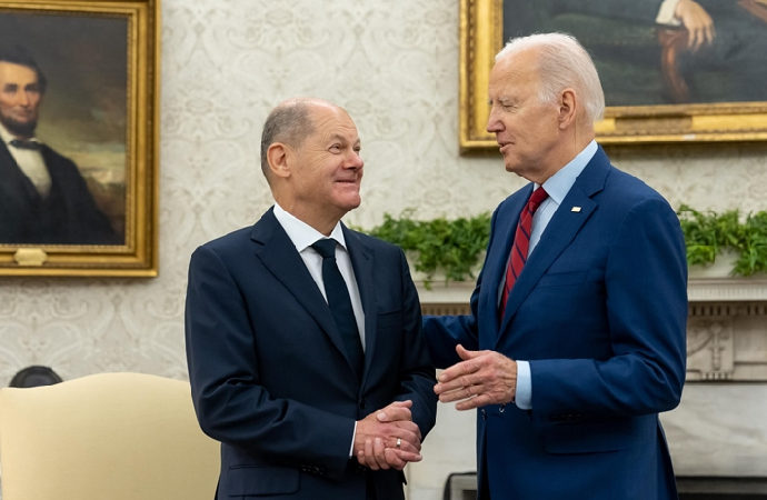 ABD’yi ziyaret eden Scholz: Ukrayna’ya desteğimiz devam edecek