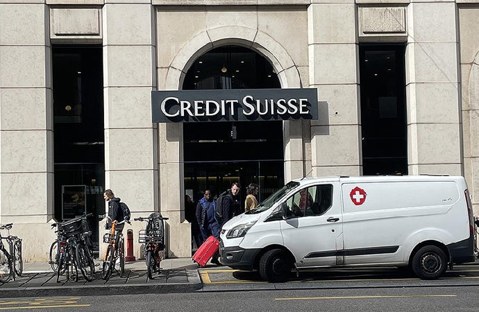 İsviçreli banka, ABD’ye haber vermeden işlem yapmış!