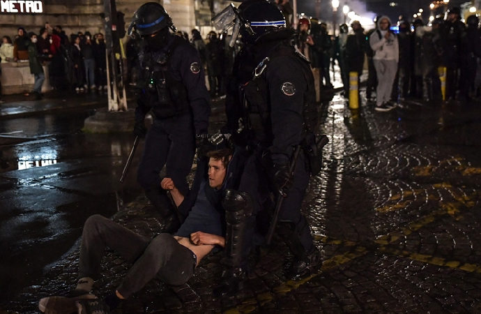 Fransa, Portekiz, Hollanda ve İsrail’de protesto gösterileri