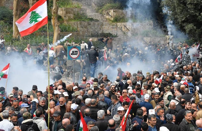 Lübnan’da kaos uyarısı