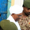 Ömer el-Beşir, Sudan’dan çıkmak için izin istedi