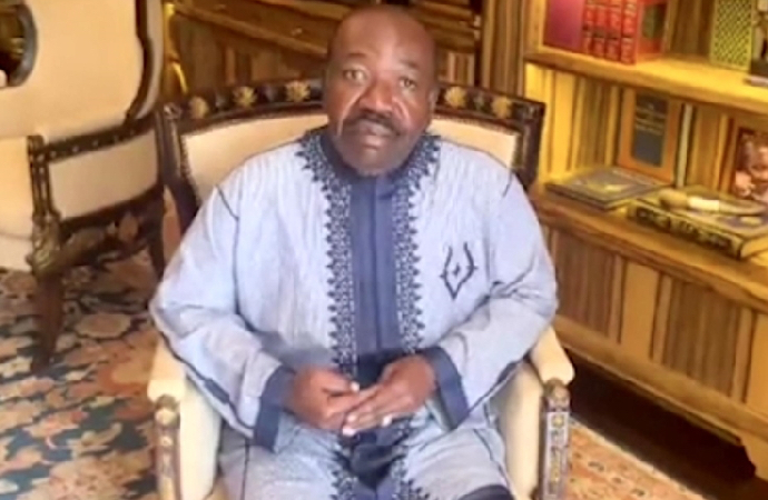 Gabon’da devrik cumhurbaşkanı serbest bırakıldı
