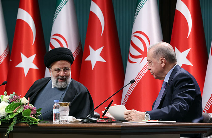 İran ile Türkiye arasında 10 anlaşma imzalandı