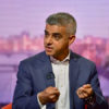 Londra belediye başkanı, “İslamcıların kontrolü altında” olmakla itham edildi