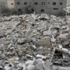 İsrail, Filistinli sivillerin evlerini bombalamaya devam ediyor