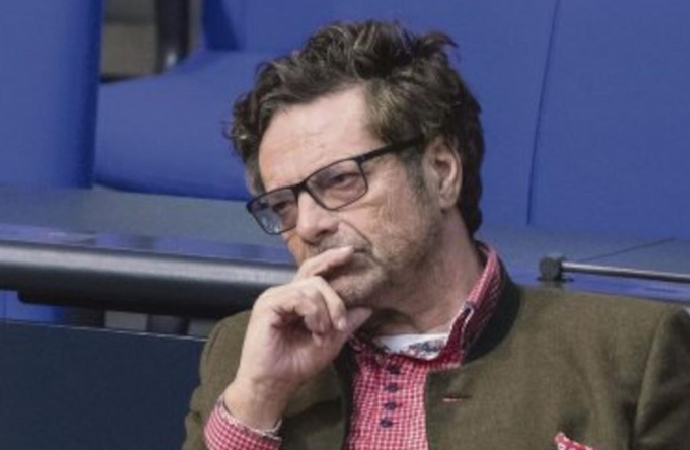 “Netanyahu gibi kitle katilini eleştirmek antisemitizm değildir”