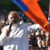 Ermenistan’da kilisenin çağrısı ile hükümet karşıtı miting