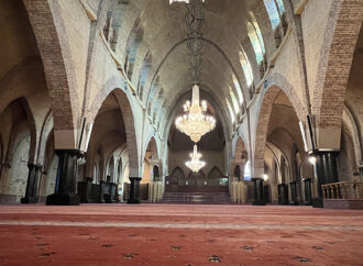 Hollanda’da en çok ziyaret edilen mekanlardan biri: Fatih camii