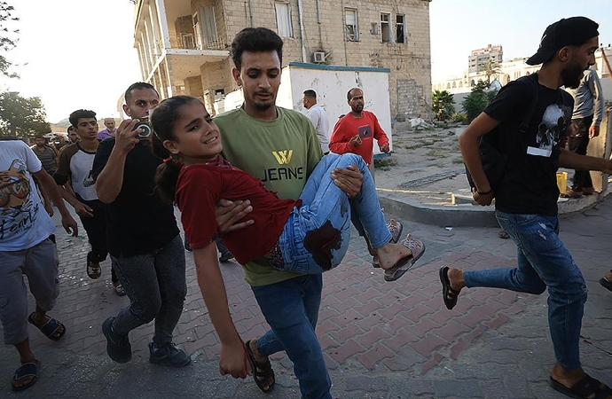 Gazze’de yardım bekleyenler İsrail’in hedefi oldu