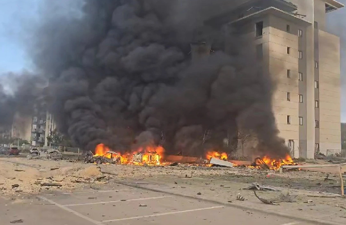 Haaretz: İran bir füze attı, İsrail engelleyemedi