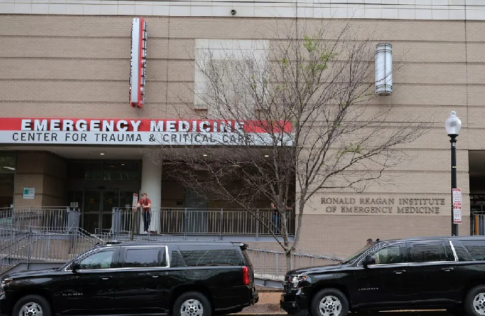 Hastaneye acil kaldırılan ABD’li Bakan taburcu edildi