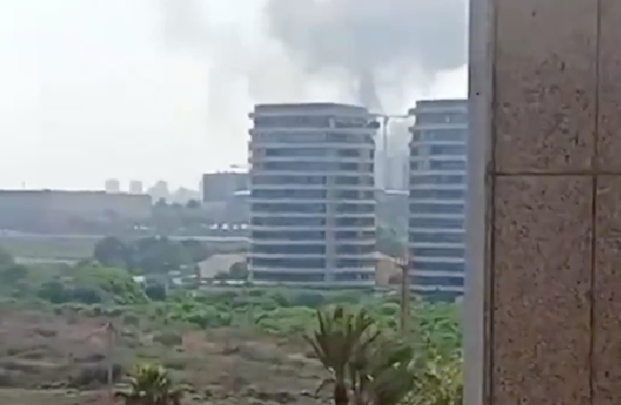 İran, Mossad karargahını vurdu