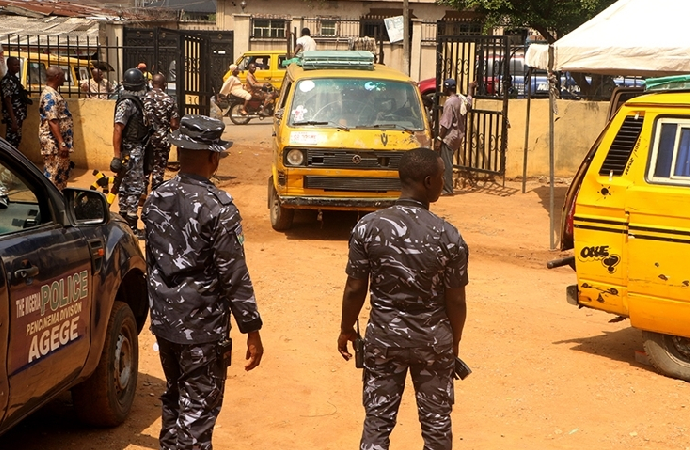 Nijerya’da silahlı çete katliamı