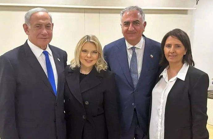 Pehlevi: Rejim değişikliğine hazırız