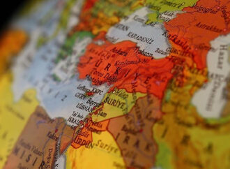 Garp Arsızlığı ile Şark Kurnazlığı Arasında Türkiye