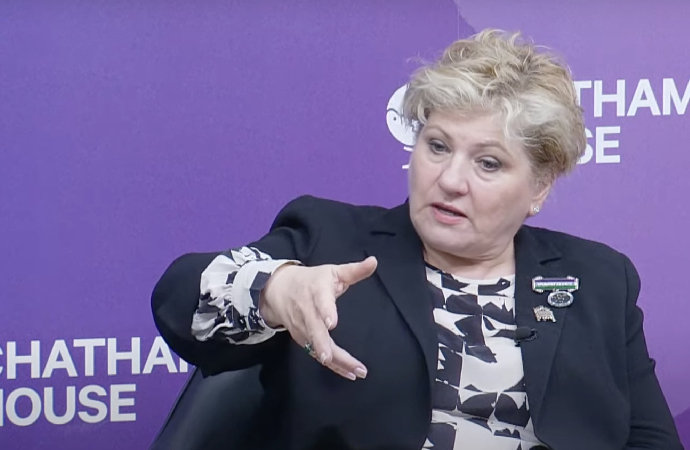 İngiliz diplomat: İsrail’in dinlediği tek ülke Amerika