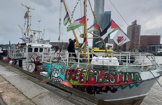 Gazze için yeni yardım gemisi “Handala” İtalya’dan hareket etti