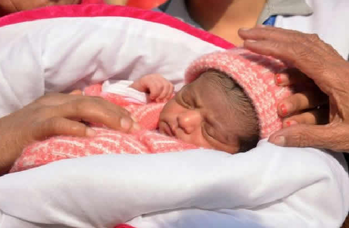 Nijerya’dan İngiltere’ye uzanan ‘çalıntı bebek’ davası