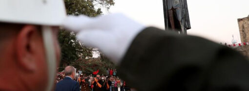 Erdoğan saygı duruşunda bulundu