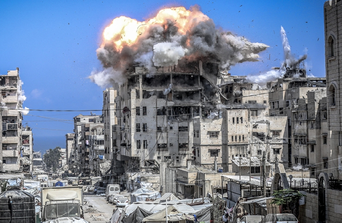 Fransa Başbakanı: Uluslararası basının Gazze’ye girişine izin verin