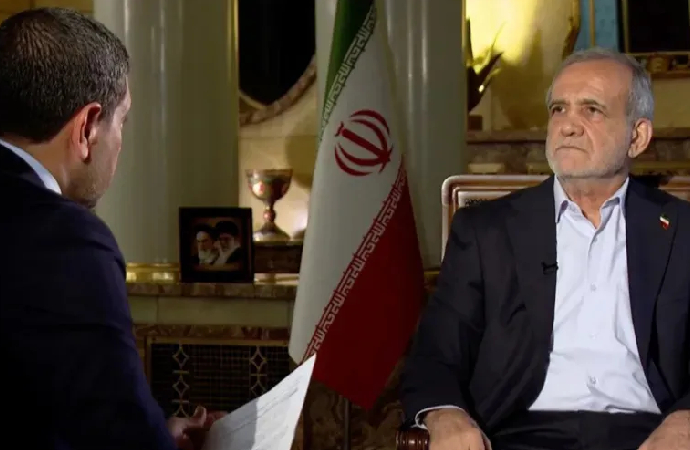 Pezeşkiyan: İsrail’le savaşa hazırız, nükleer program durmayacak