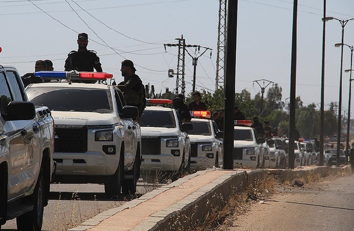 Suriye güvenlik güçleri Süveyda şehir merkezinde